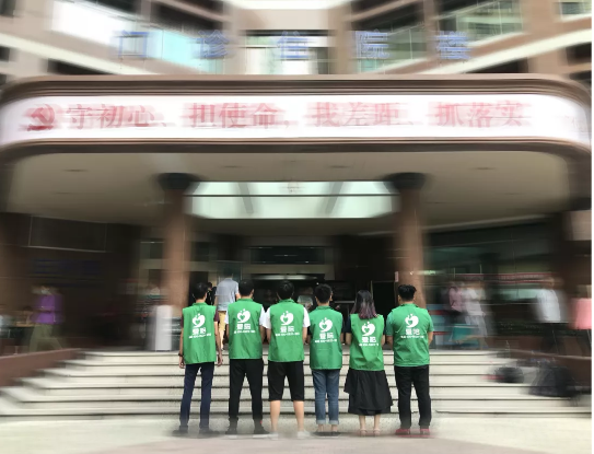 奮斗吧！共享陪護(hù)床小哥百煉成鋼！